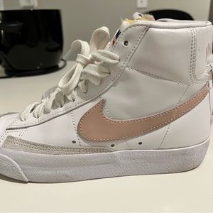 Nike Blazer